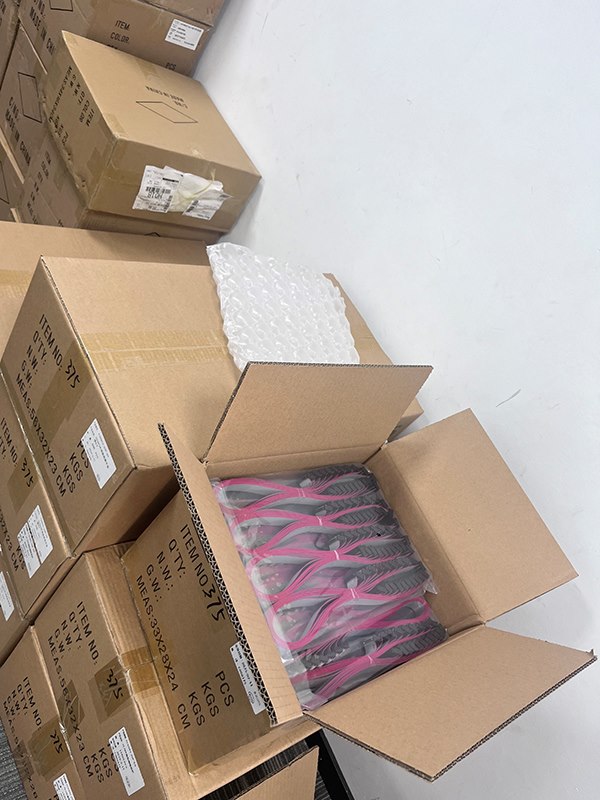 IDC Connectors 50K IDC Connectors Shipped to Mexico | Hong YiAn Reliable Supplier