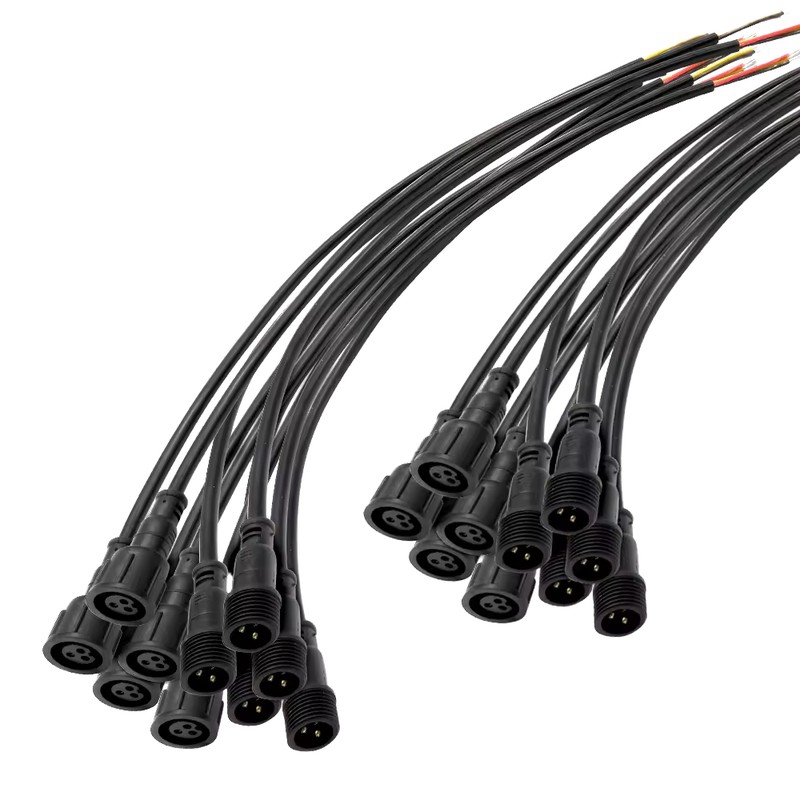 Kruglyj shteker M8 IP67, 4 kontakta, 12V DC